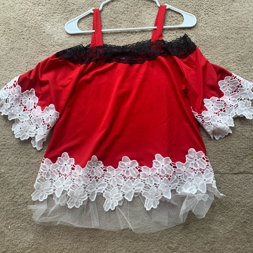 New with Tags Red off shoulder shirt 12